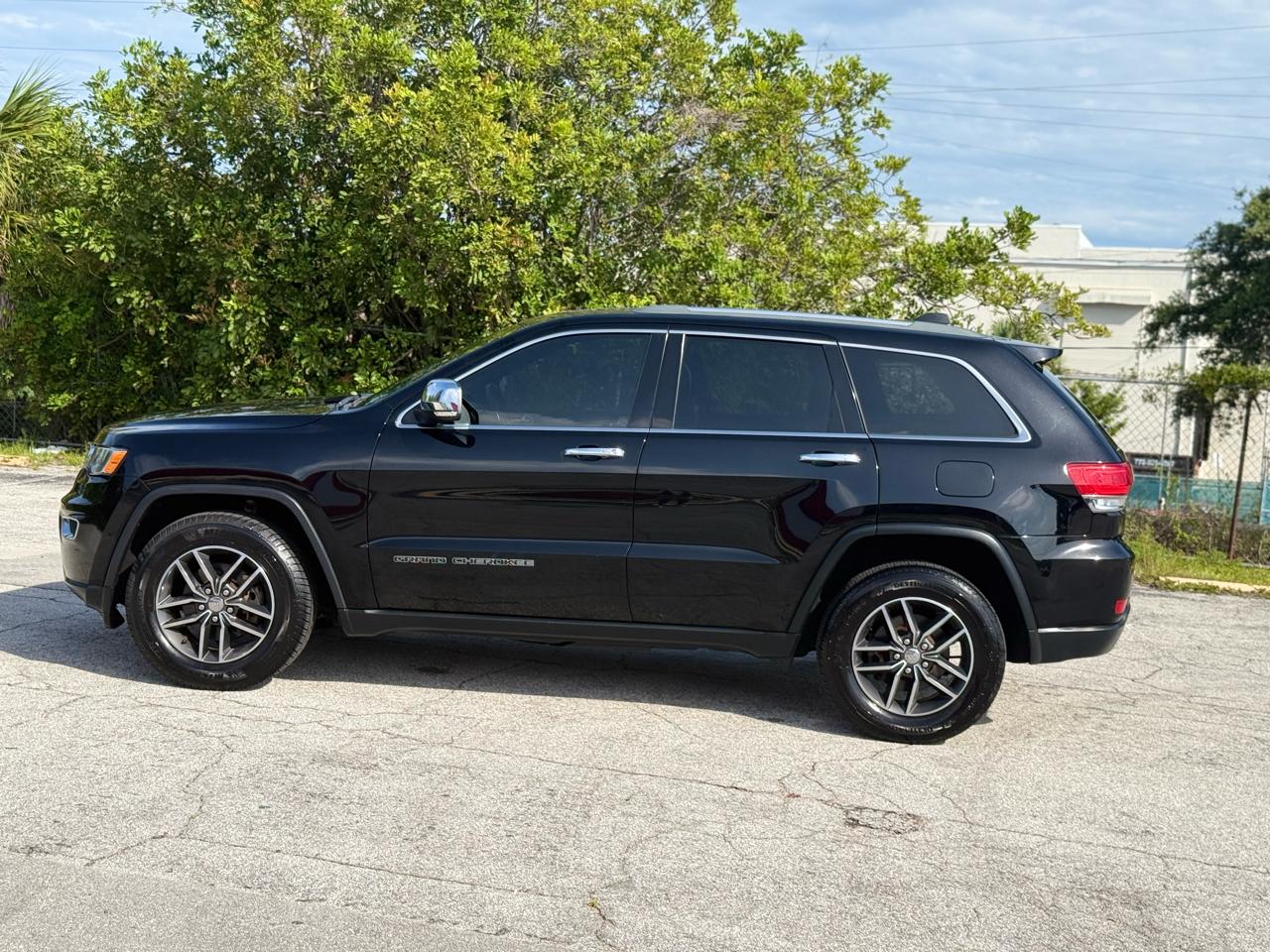 jeep grand cherokee 2018 1C4RJFBG5JC450194 image jeep grand cherokee 2018 1C4RJFBG5JC450194 image